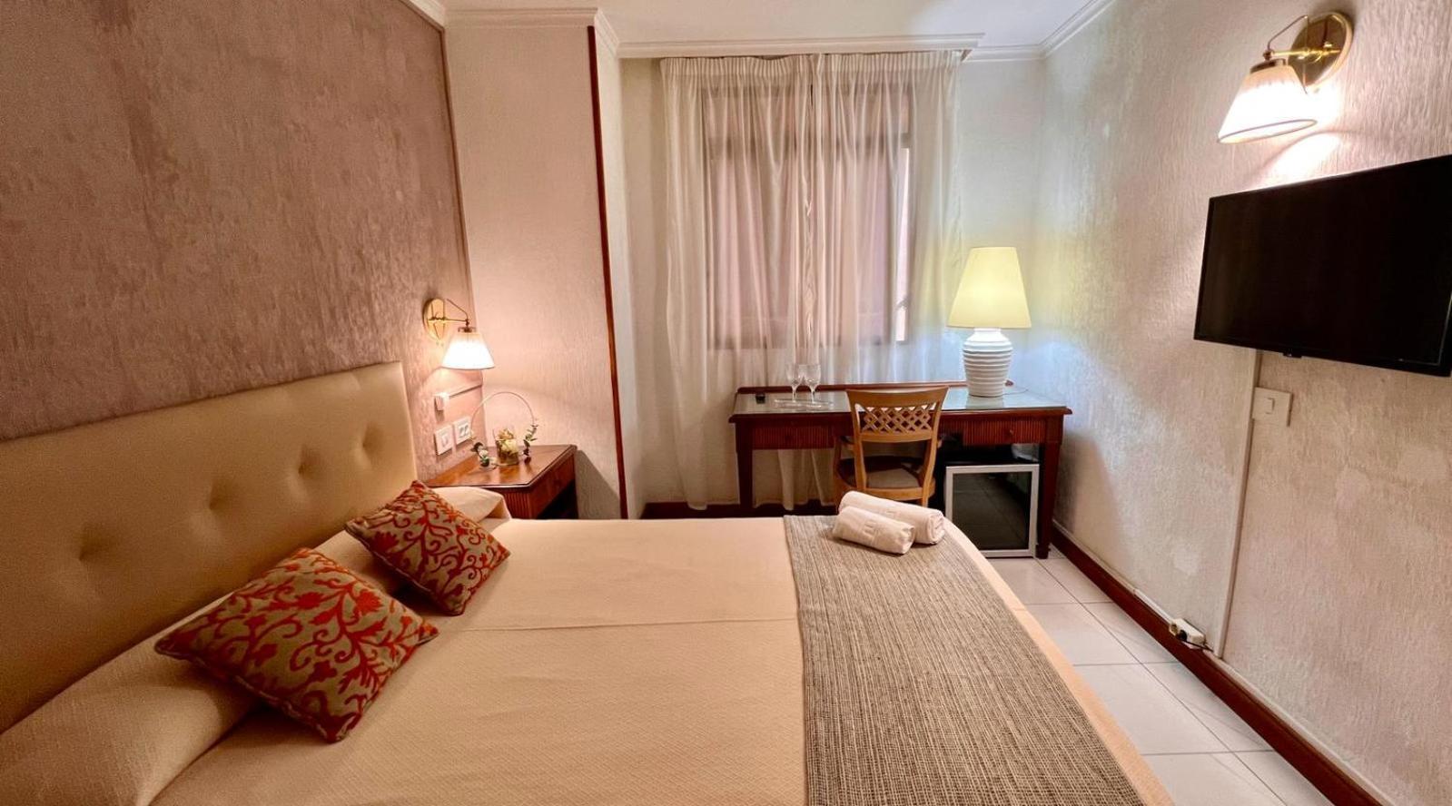 Hotel Atlantico Centro Santa-Cruz de Ténérife Extérieur photo